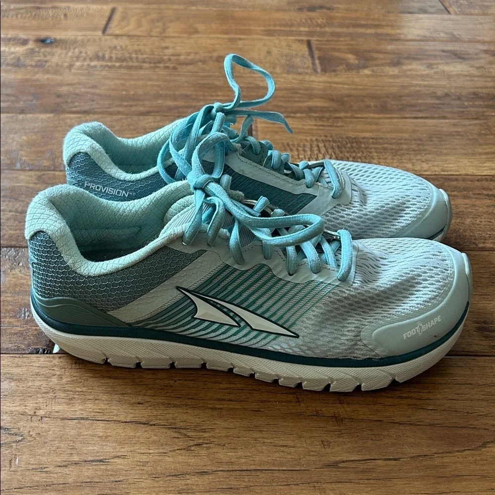 Altra Provision 4 Road Running Shoes Foot Shape Zero Drop Ice Blue Size 6.5